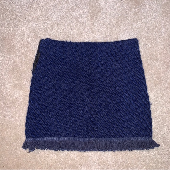 2/$25👗 Knitted Skirt - Picture 3 of 10